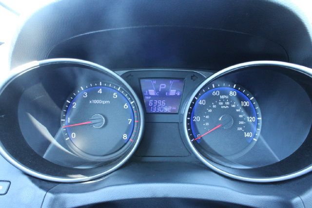 Used 2011 Hyundai Tucson GLS FWD image 23