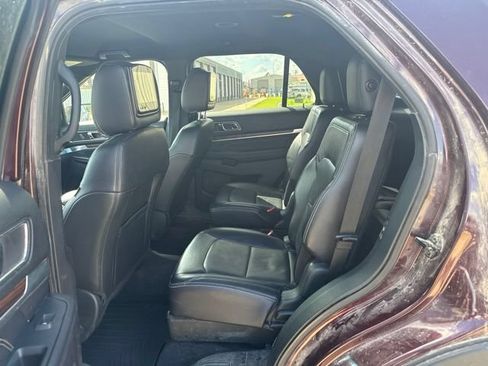 Used 2019 Ford Explorer Limited w/ Ford Safe & Smart Package AWD/4WD image 6