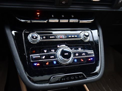 Used 2020 Lincoln Corsair Reserve w/ Equipment Group 201A image 31