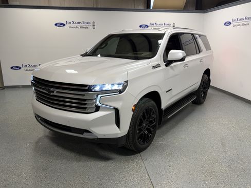 Used 2024 Chevrolet Tahoe High Country image 3