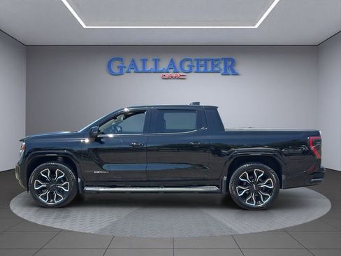 Used 2025 GMC Sierra EV Denali AWD/4WD image 9