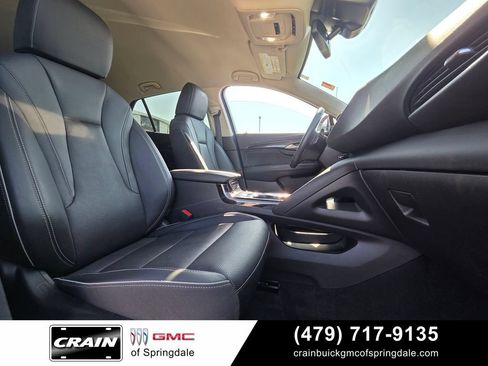 Used 2023 Buick Envision Essence AWD/4WD image 30