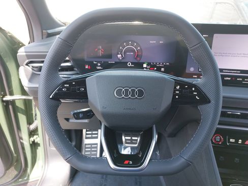 New 2026 Audi SQ5 Premium Plus AWD/4WD image 19