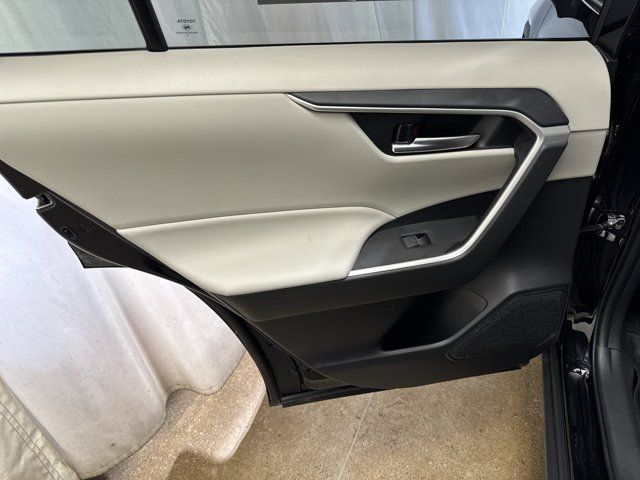 Used 2025 Toyota RAV4 XLE Premium w/ Weather Package AWD/4WD image 23