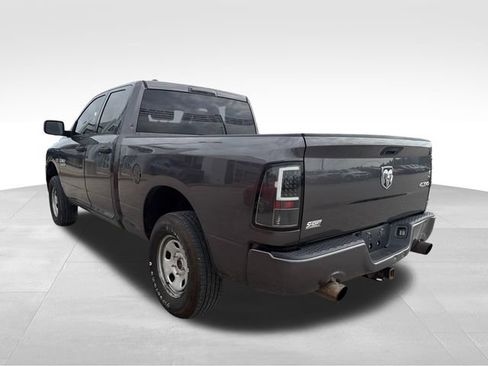 Used 2016 RAM 1500 Express AWD/4WD image 8