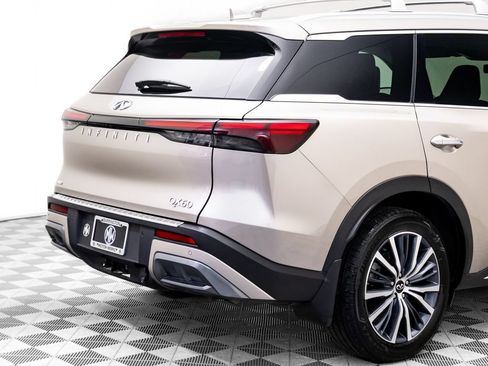 Certified 2023 INFINITI QX60 Sensory w/ Vision Package AWD/4WD image 34