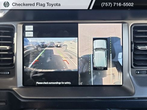 Used 2022 Ford Bronco Outer Banks w/ Sasquatch Package image 19