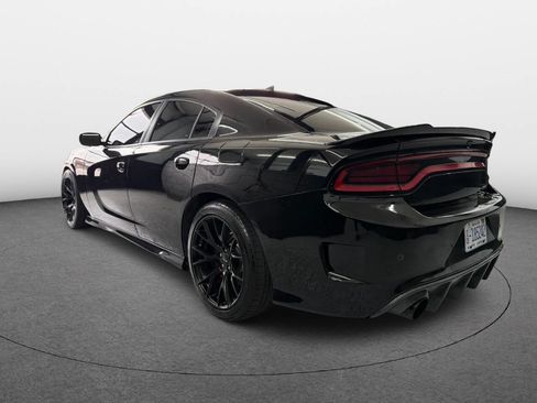 Used 2019 Dodge Charger SRT Hellcat w/ Harman/Kardon Audio Group image 4