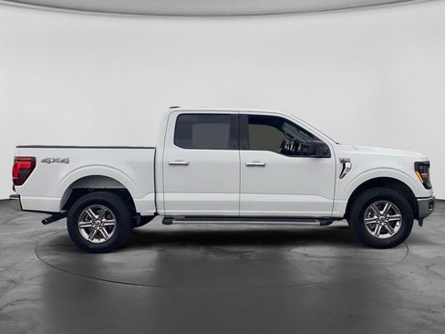Used 2025 Ford F150 XLT w/ Equipment Group 301A Standard AWD/4WD image 4