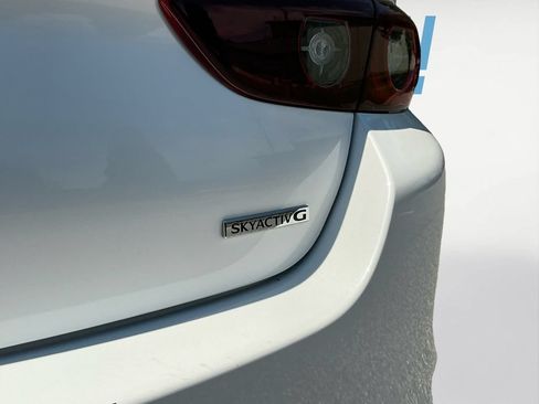 Used 2025 MAZDA MAZDA3 s FWD image 19