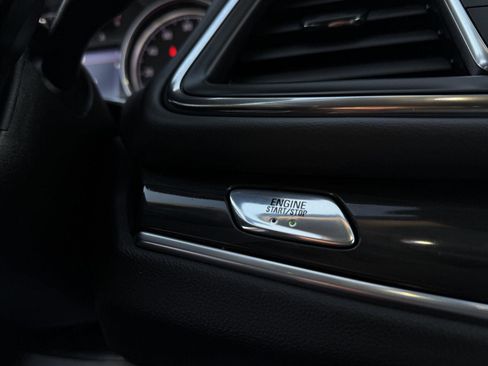 Used 2021 Buick Enclave Premium w/ Sun and Sites Package image 18