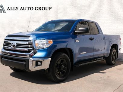 Used 2016 Toyota Tundra SR5 w/ SR5 Upgrade Package