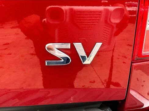 Used 2014 Nissan Frontier SV image 7