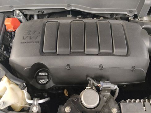 Used 2016 GMC Acadia Denali FWD image 30