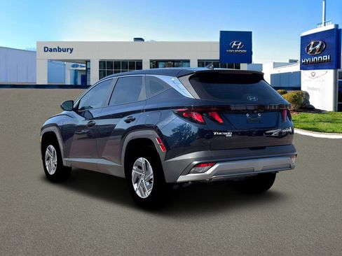 New 2026 Hyundai Tucson Blue SE image 5