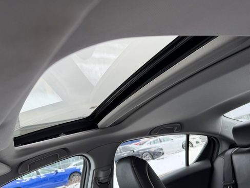 Used 2019 Acura ILX w/ Premium Package image 11