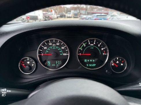 Used 2018 Jeep Wrangler Sport image 25