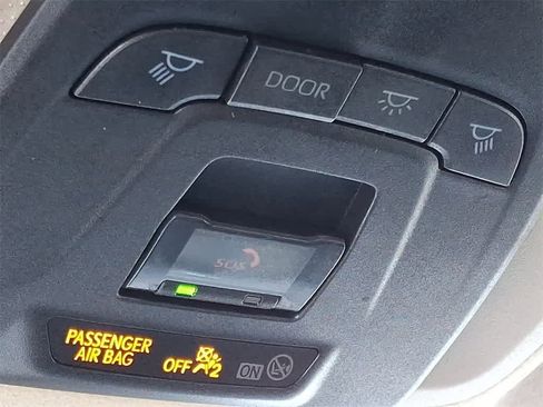 Used 2023 Toyota Corolla LE w/ Carpet Mat Package (TMS) image 22