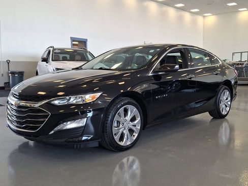 Used 2019 Chevrolet Malibu Premier image 3