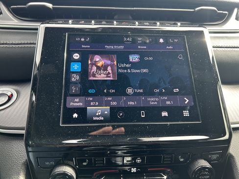 New 2025 Jeep Grand Cherokee Altitude image 29