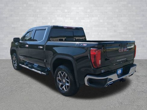 Used 2022 GMC Sierra 1500 SLT w/ SLT Convenience Package AWD/4WD image 7