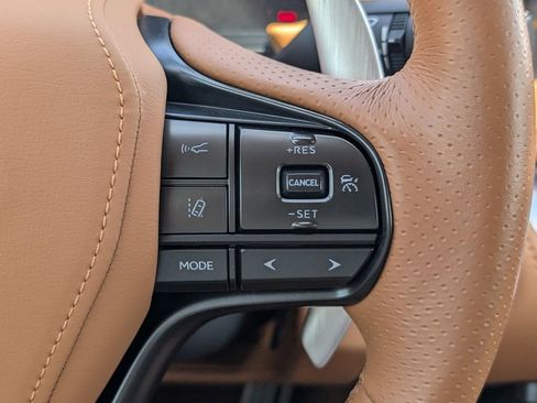 Used 2021 Lexus LC 500 Convertible w/ Touring Package image 19