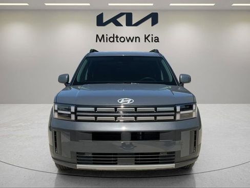 Used 2025 Hyundai Santa Fe SEL FWD image 8