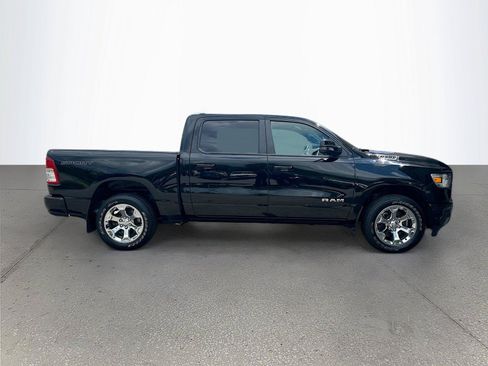 Used 2023 RAM 1500 Big Horn AWD/4WD image 3