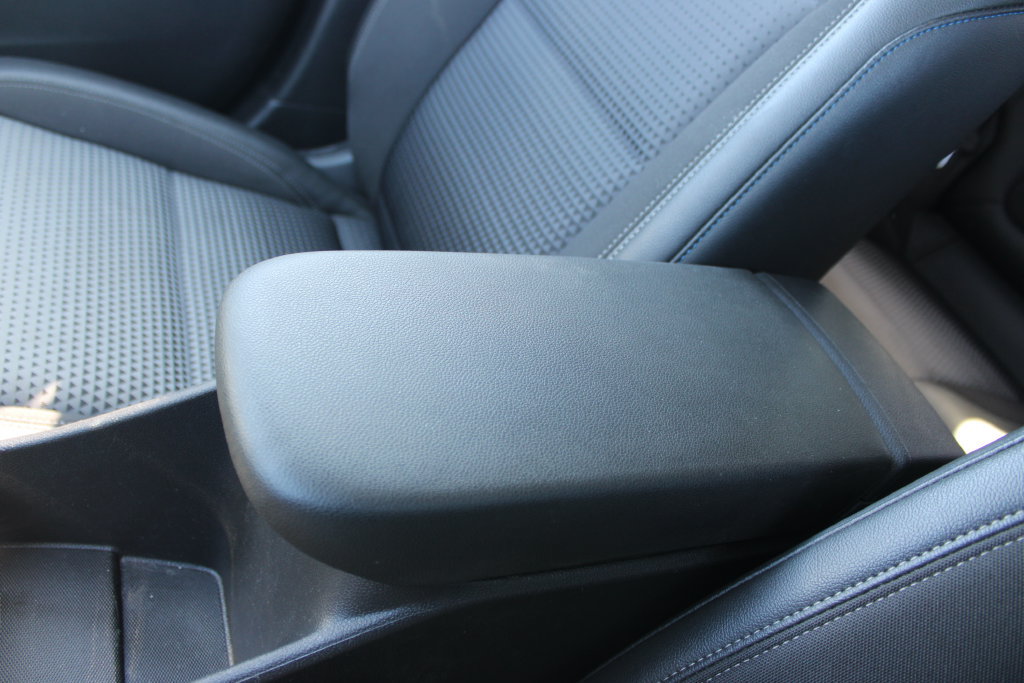 Used 2025 Chevrolet Trax LT FWD image 28
