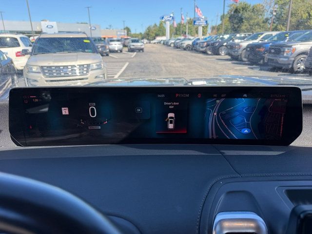 Used 2025 Ford Expedition Platinum AWD/4WD image 30