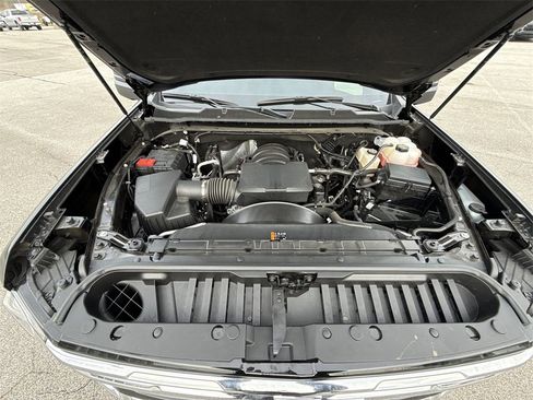 Used 2025 Chevrolet Silverado 2500 LTZ w/ LTZ Convenience Package image 18