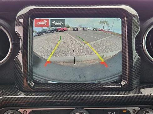 Used 2021 Jeep Wrangler Unlimited Rubicon 4xe w/ Steel Bumper Group image 19