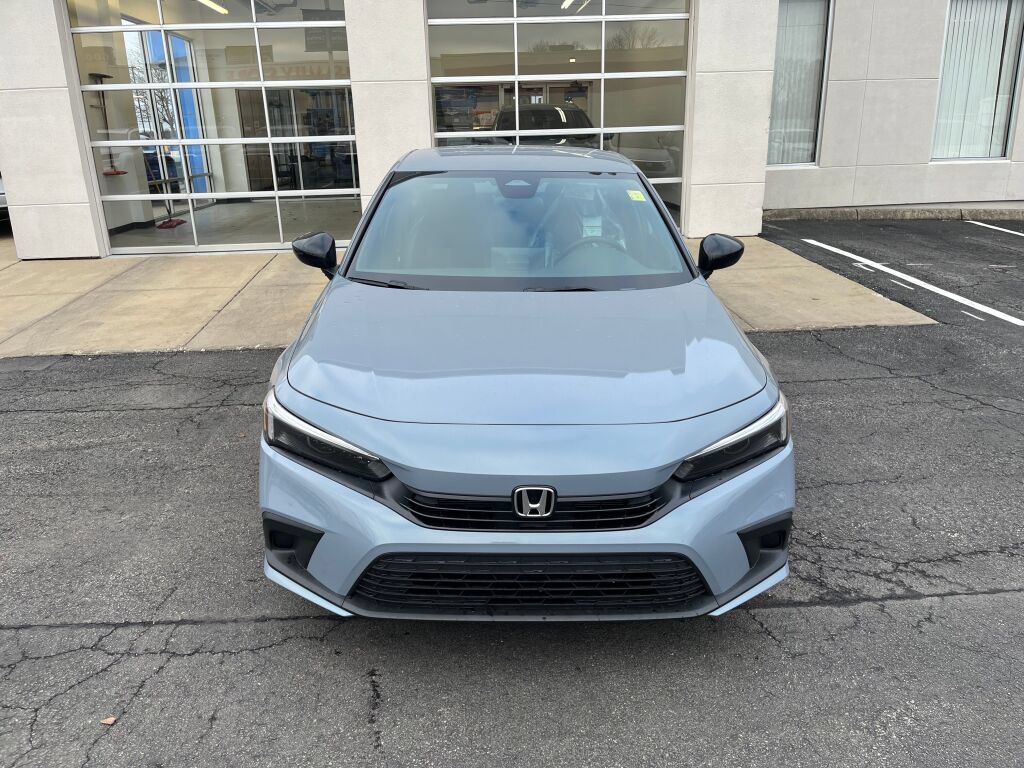 Used 2024 Honda Civic Sport image 2