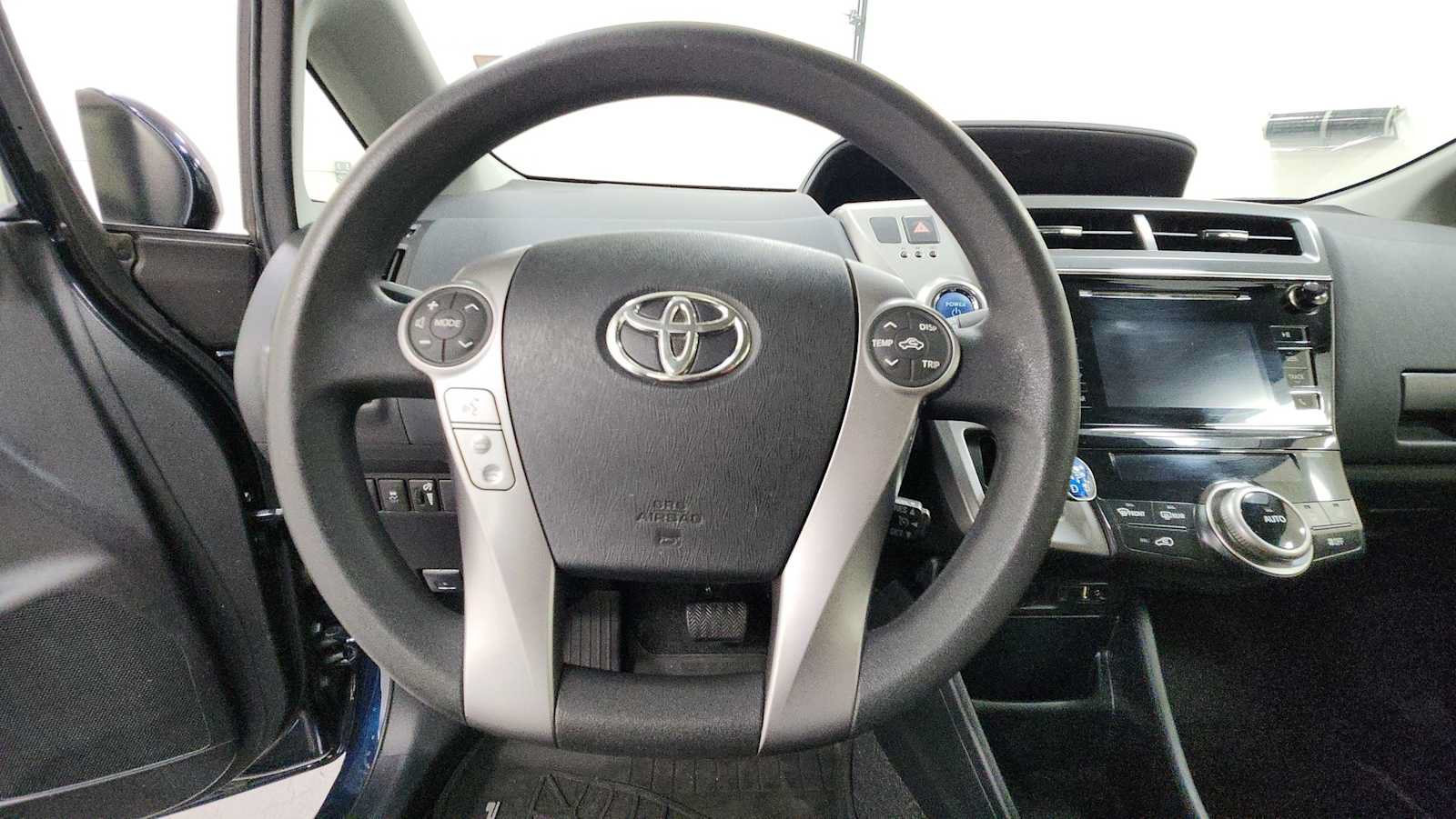 Certified 2017 Toyota Prius V Two FWD image 16