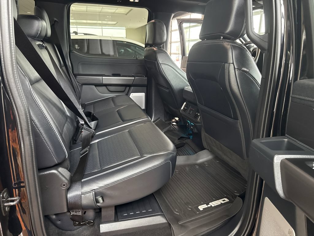 Used 2025 Ford F150 Lariat w/ Equipment Group 502A High AWD/4WD image 21
