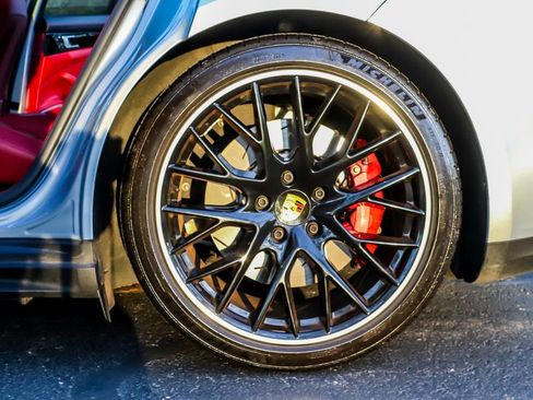 Used 2017 Porsche Panamera Turbo image 12