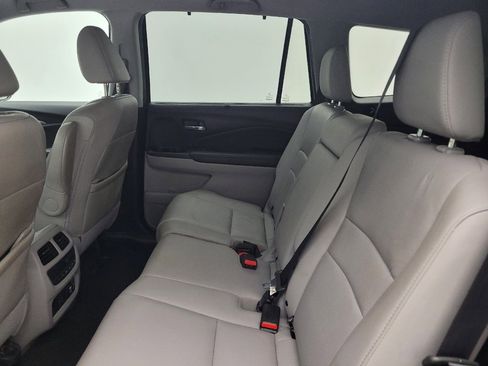 Used 2019 Honda Pilot EX-L image 18