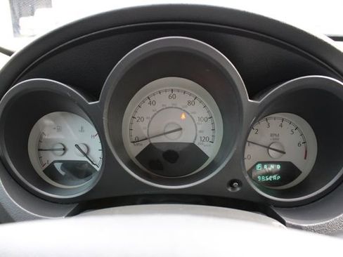 Used 2009 Chrysler Sebring LX FWD image 8
