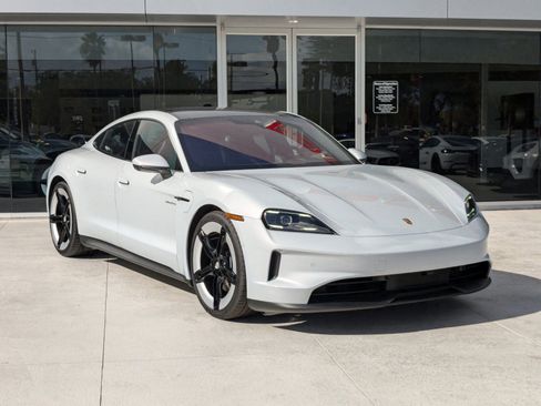 New 2025 Porsche Taycan 4S image 10