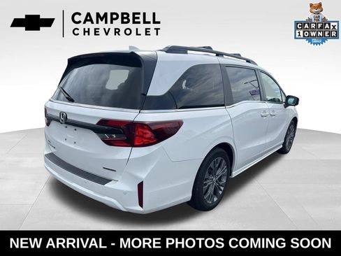 Used 2025 Honda Odyssey Touring image 5