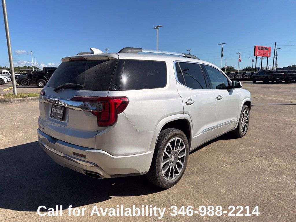 Used 2020 GMC Acadia Denali w/ Technology Package FWD image 6