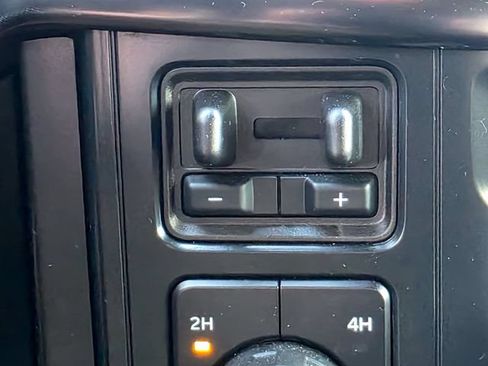 Used 2025 Ford F150 Raptor AWD/4WD image 23