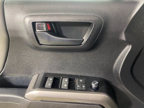 Certified 2023 Toyota Tacoma SR5 image 21
