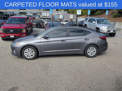 Used 2020 Hyundai Elantra SE w/ Cargo Package (C1) FWD image 5