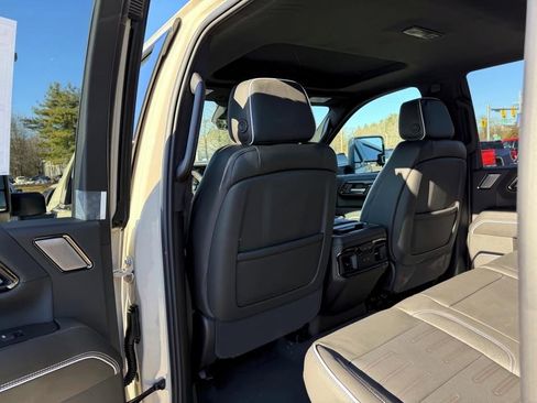 New 2026 GMC Sierra 2500 AT4X w/ AT4X AEV Edition image 10