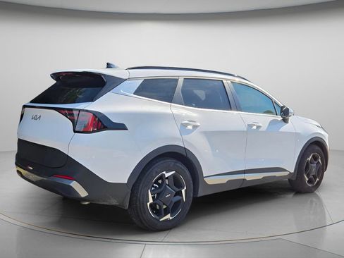 Used 2026 Kia Sportage EX w/ EX Panorama Roof Package FWD image 7
