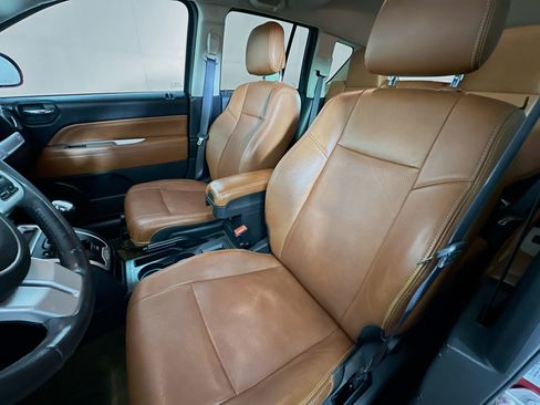 Used 2017 Jeep Compass High Altitude image 13