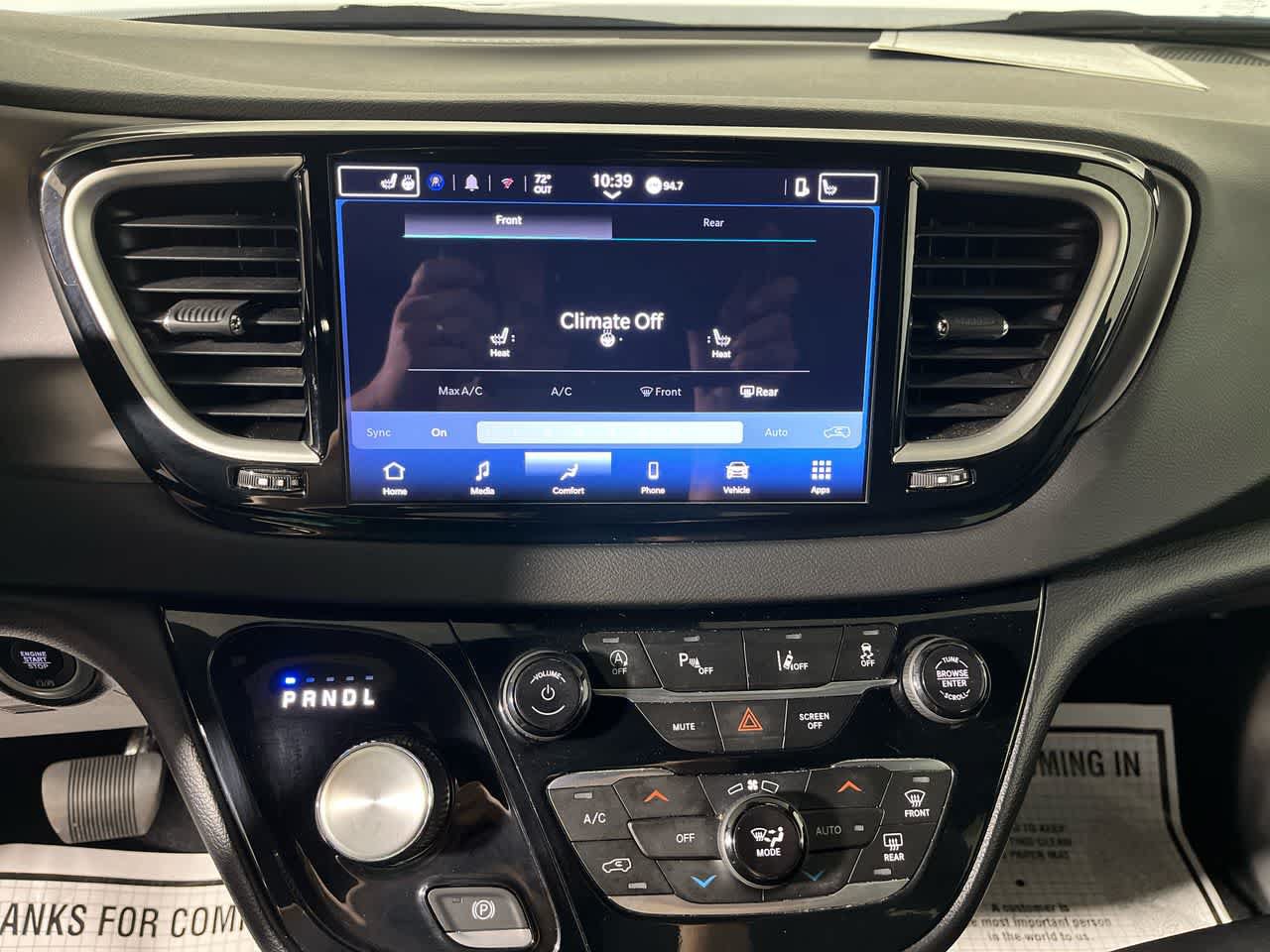 Used 2025 Chrysler Pacifica Select FWD image 21