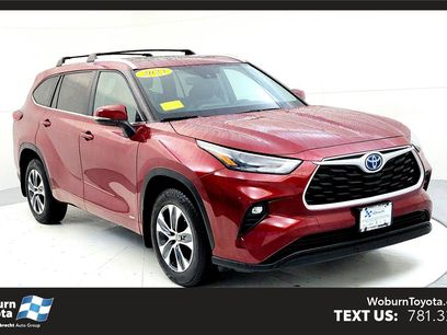 Used 2023 Toyota Highlander XLE