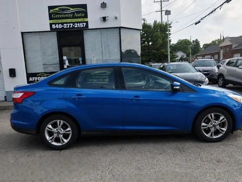 Used 2013 Ford Focus SE FWD image 7